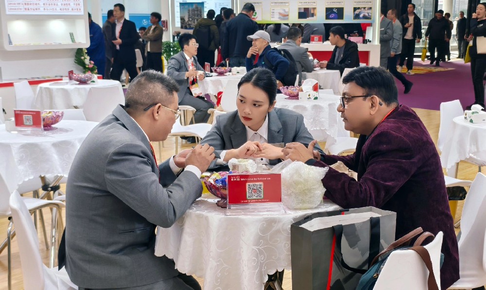 藍(lán)柯路2025年上海涂料展精彩現(xiàn)場