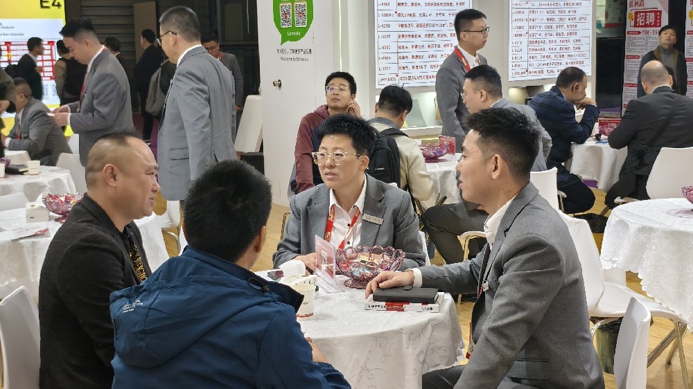 藍(lán)柯路2025年上海涂料展精彩現(xiàn)場