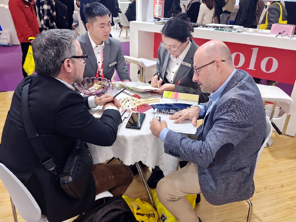 藍柯路2025年上海涂料展精彩現(xiàn)場